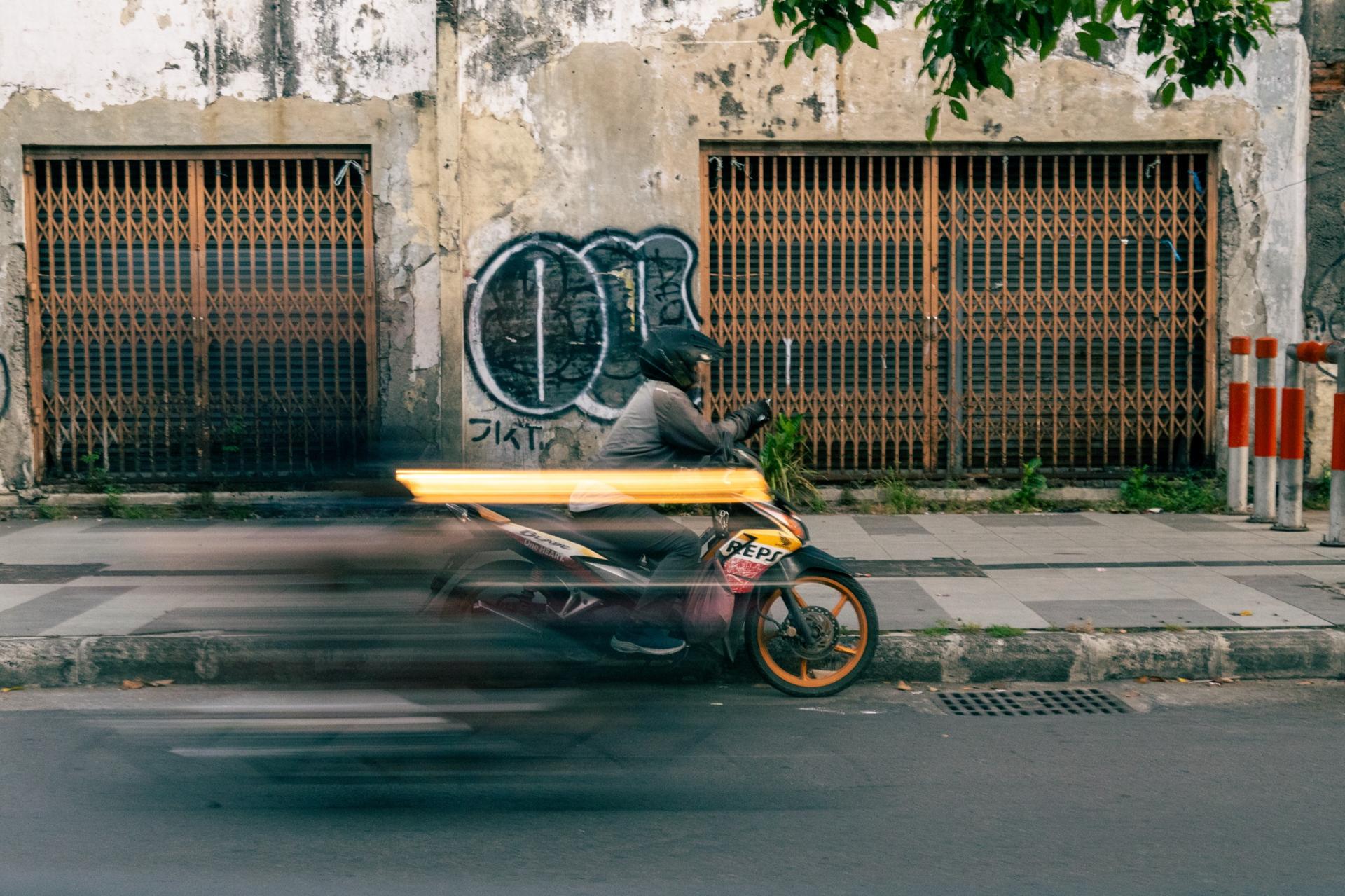 vroom vroom, surabaya